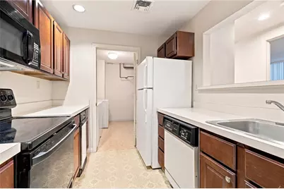 15 Curtis Street #101, Cranston, RI 02920 - Photo 15