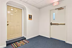 15 Curtis St, Cranston, RI 02920 - Photo 7