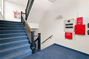 15 Curtis St, Cranston, RI 02920 - Photo 5