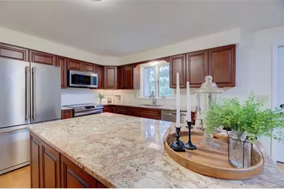 31 Edgewater Road, Narragansett, RI 02882 - Photo 17