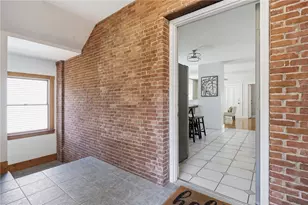 179 Transit St, Providence, RI 02906 - Photo 5