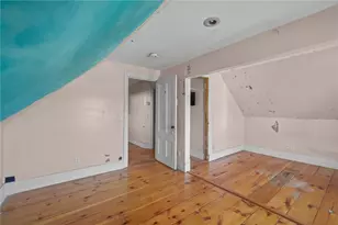 98 Andem St St, Providence, RI 02909 - Photo 31