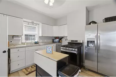 25 Hoppin Avenue, East Providence, RI 02915 - Photo 1