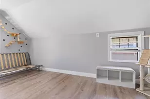 25 Hoppin Ave, East Providence, RI 02915 - Photo 13
