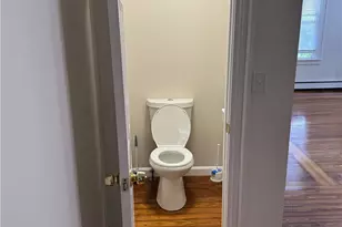 7 Whitwell Ave, Newport, RI 02840 - Photo 11