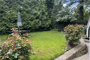 7 Whitwell Ave, Newport, RI 02840 - Photo 3