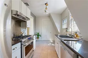 367 Benefit St, Providence, RI 02903 - Photo 15