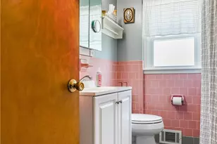 194 Vallette St, Cranston, RI 02920 - Photo 17