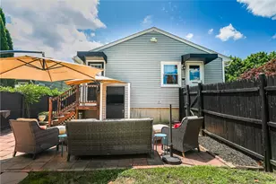 194 Vallette St, Cranston, RI 02920 - Photo 5