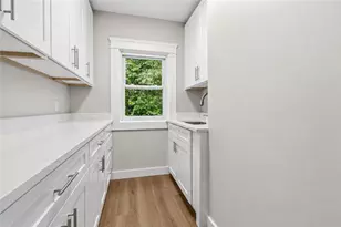 46 Ponagansett Ave, Providence, RI 02909 - Photo 5