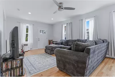 224 Francis Avenue, North Providence, RI 02904 - Photo 5