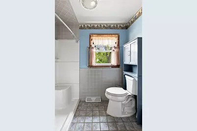 20 Wood Road, Middletown, RI 02842 - Photo 13