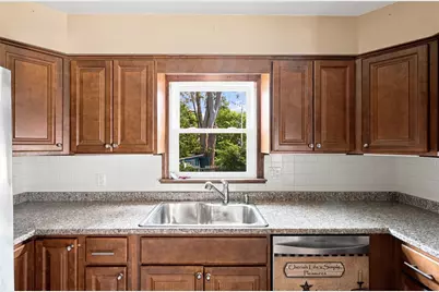 20 Wood Road, Middletown, RI 02842 - Photo 9