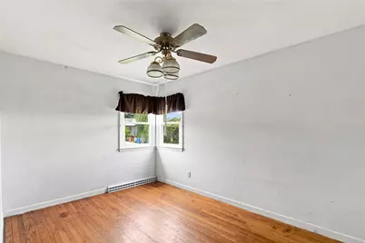 20 Wood Road, Middletown, RI 02842 - Photo 15