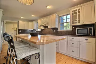 2 Overlook Dr, Hopkinton, RI 02804 - Photo 9