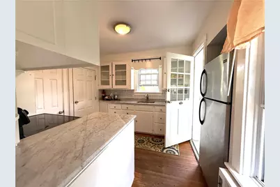 124 Beach Road, Bristol, RI 02809 - Photo 7