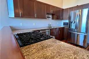 28 Bayley St, Pawtucket, RI 02860 - Photo 11