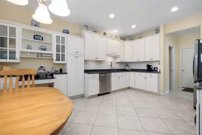 217 Rolling Hill Road #217, Portsmouth, RI 02871 - Photo 5