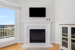 217 Rolling Hill Rd, Portsmouth, RI 02871 - Photo 13