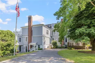44 Bliss Mine Rd, Middletown, RI 02842 - Photo 1