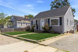 98 Dewey Ave, Pawtucket, RI 02861 - Photo 23
