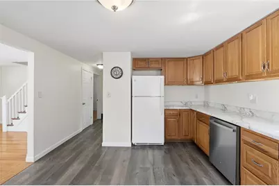 98 Dewey Avenue, Pawtucket, RI 02861 - Photo 7