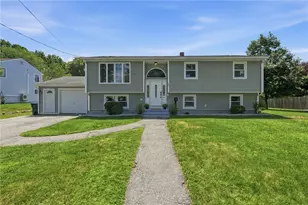 53 Buena Vista Ave, Warwick, RI 02889 - Photo 3