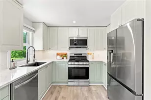 53 Buena Vista Ave, Warwick, RI 02889 - Photo 1
