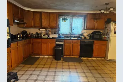 73 Benedict Street, Providence, RI 02907 - Photo 17