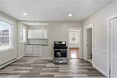 13 Suffolk Street, Providence, RI 02908 - Photo 9
