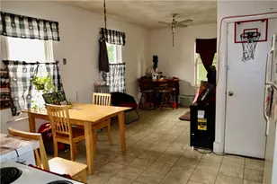 17 Tyndall Ave, Providence, RI 02908 - Photo 3