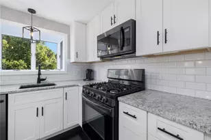 11 Loxley Dr, Johnston, RI 02919 - Photo 15