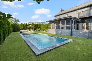 11 Loxley Dr, Johnston, RI 02919 - Photo 39