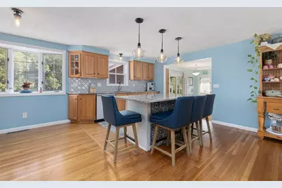 209 Dahlia Drive, North Kingstown, RI 02852 - Photo 9