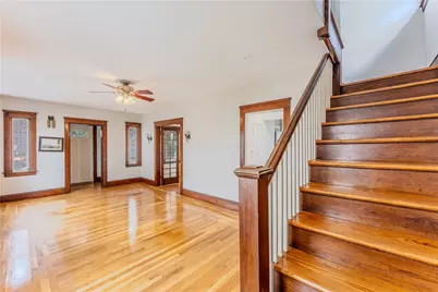 27 Willis Street, Cranston, RI 02910 - Photo 3