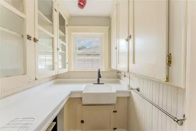 27 Willis Street, Cranston, RI 02910 - Photo 13