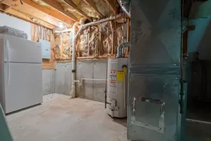 703 Brookhaven Ln, Woonsocket, RI 02895 - Photo 27