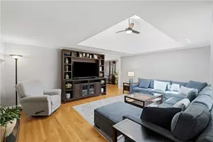 187 Love Ln, Warwick, RI 02886 - Photo 3