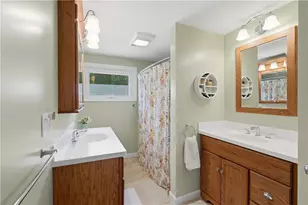 187 Love Ln, Warwick, RI 02886 - Photo 25