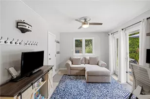187 Love Ln, Warwick, RI 02886 - Photo 17