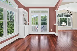 75 Wood St, Bristol, RI 02809 - Photo 11