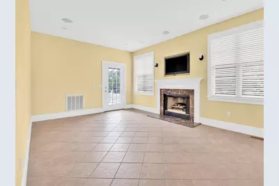 75 Wood Street, Bristol, RI 02809 - Photo 19