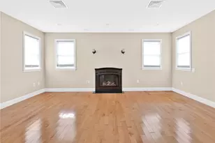 75 Wood St, Bristol, RI 02809 - Photo 25