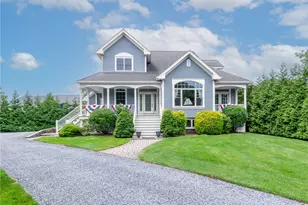 75 Wood St, Bristol, RI 02809 - Photo 1