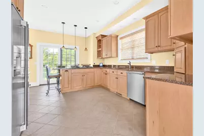 75 Wood Street, Bristol, RI 02809 - Photo 15