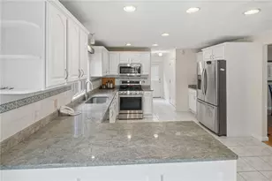 151 Rome Dr, Cranston, RI 02921 - Photo 9