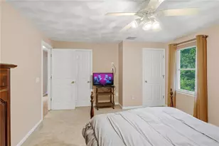 151 Rome Dr, Cranston, RI 02921 - Photo 25