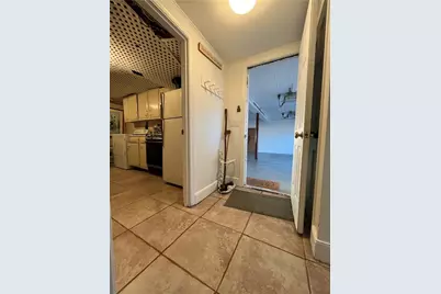 17 Chartier Circle, Newport, RI 02840 - Photo 13