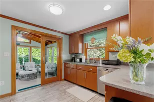 46 Steamboat St, Jamestown, RI 02835 - Photo 7