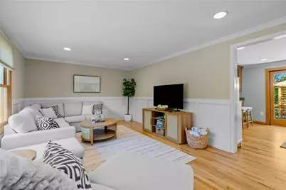 46 Steamboat Street, Jamestown, RI 02835 - Photo 5